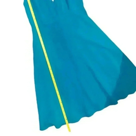 Forever 21 SUMMER DRESS FOR DATE NIGHT OR OUT WITH GIRLS!! - Picture 5 of 8